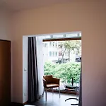 Lint Hotel